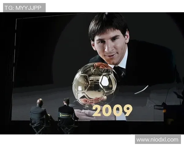 历史足球球星夺冠传奇：金球奖得主排名榜