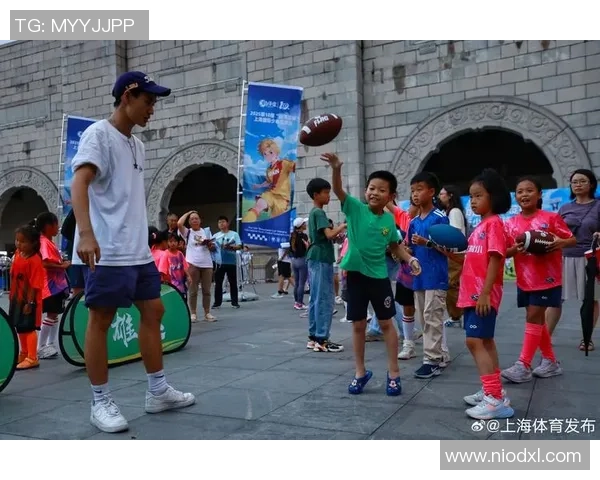 哪些足球球星效力于同一支球队助力冠军梦打响赛事号角 哪些足球球星效力于同一支球队助力冠军梦打响赛事号角